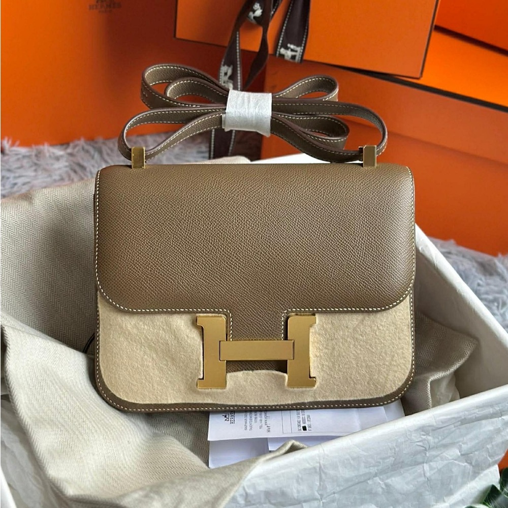 Constance 1-24 with mirror